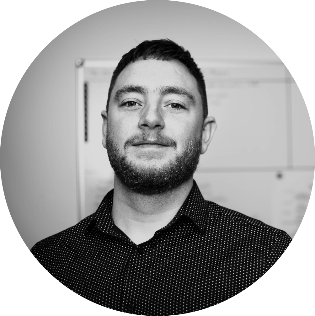 qodef-team-image
