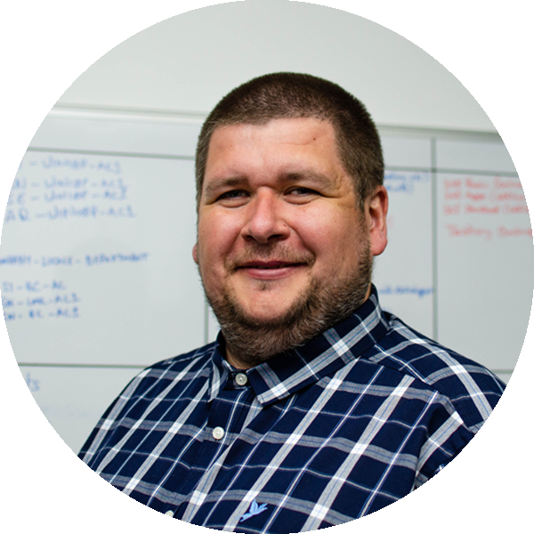 qodef-team-image